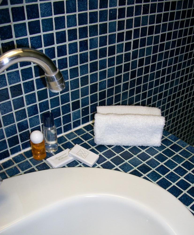 Hotellerie De Charme Le Relais Cicero Hotel-Jardin-Calme-Verdure-Centre La Flèche エクステリア 写真